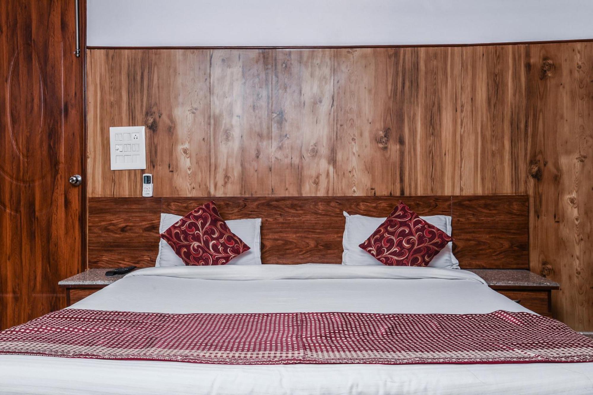 Hotel Dream Palace Laxmi Nagar New Delhi Buitenkant foto